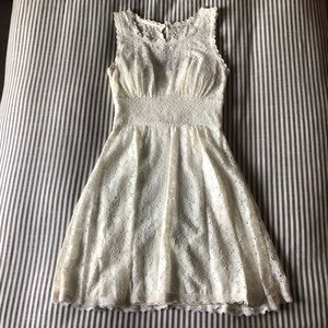White high neck dress